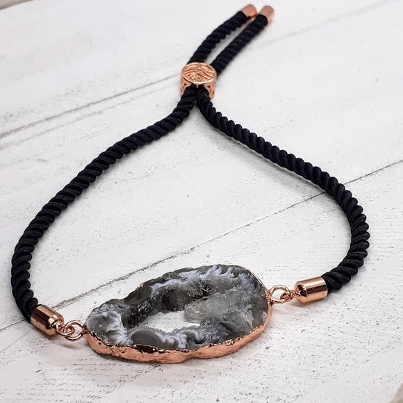 Rose Gold Agate Slice adjustable rope bracelet - Picture 2 of 6